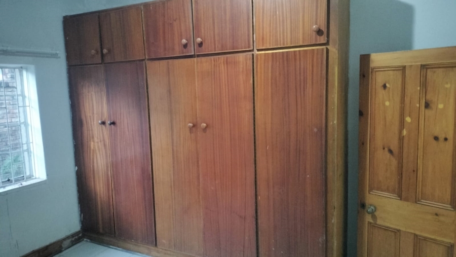 4 Bedroom Property for Sale in Ladybrand Free State